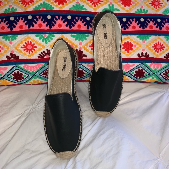 Soludos Shoes - NWOT Soludos Leather Platform Smoking Slipper